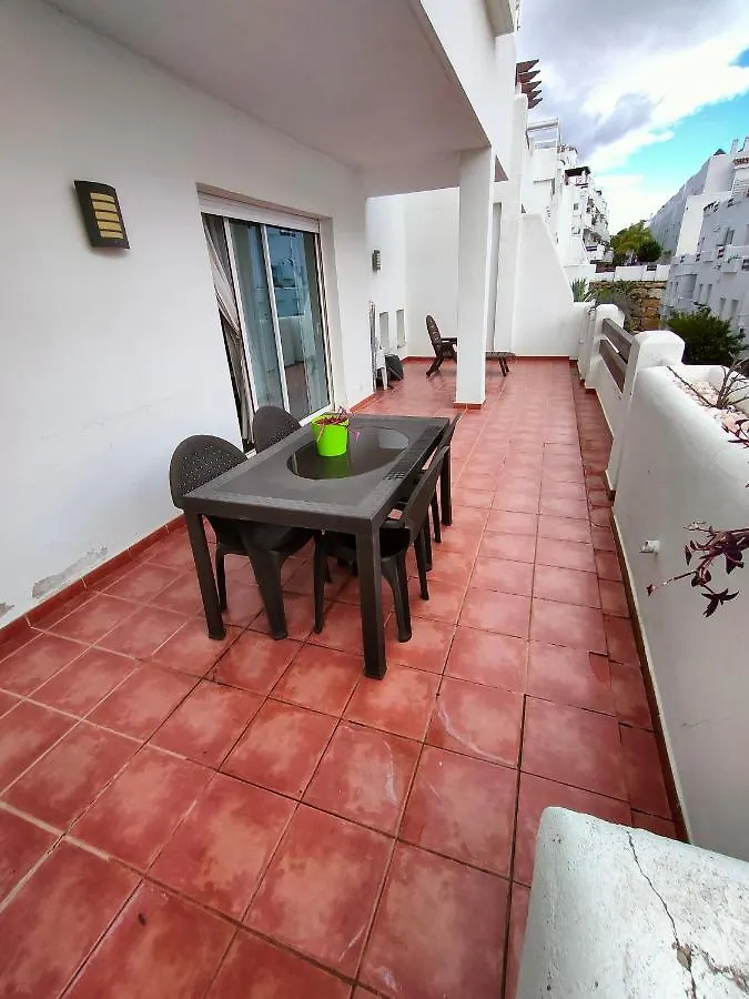 Valle Romano Golf - Wifi Estepona Apartment